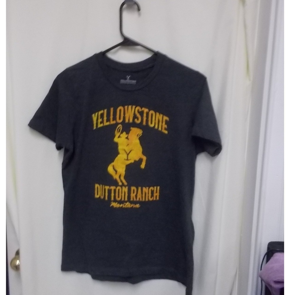 Yellowstone Dutton Ranch Montana T-Shirt unisex Large Gray Graphic Tee Spike TV